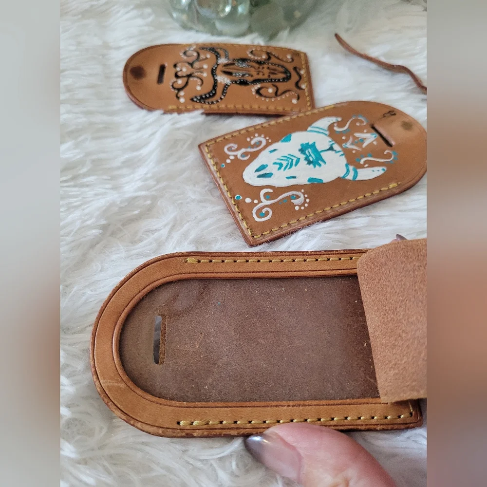 Louis Vuitton Luggage Tag - Custom Hand-Painted Western Celestial - Picture 3 of 5